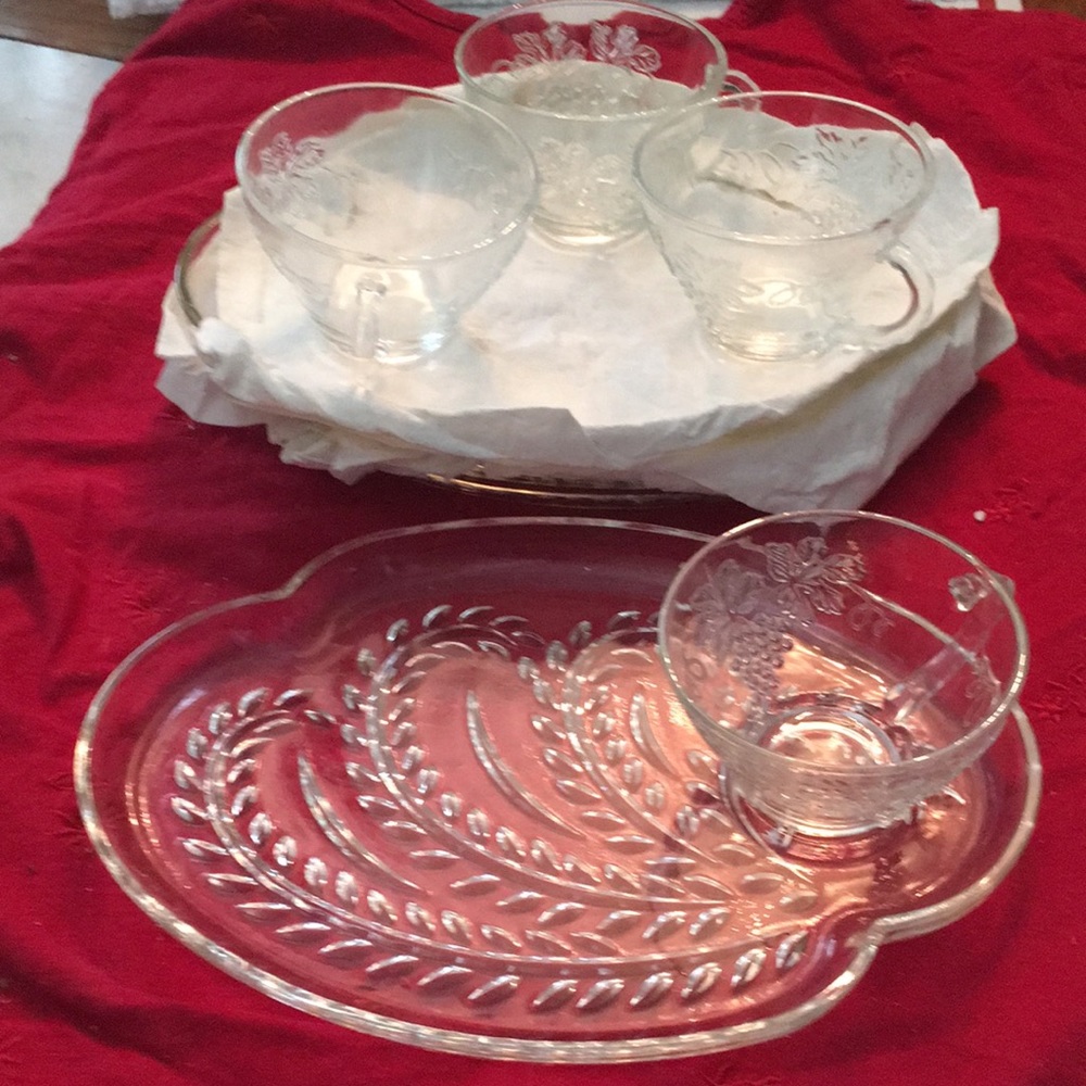 Glass snack trays, set of four with cups